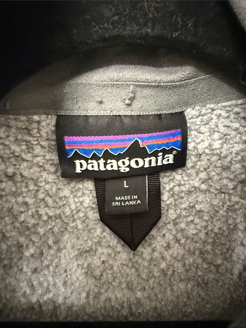 Patagonia Men’s Heather Gray Full-Zip Fleece Vest - Picture 2 of 4